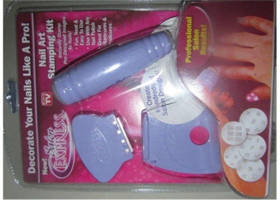 A arte EXPRESSA do prego do SALÃO DE BELEZA que carimba o jogo, como considerado em produtos da tevê cria 100s de projetos do salão de beleza