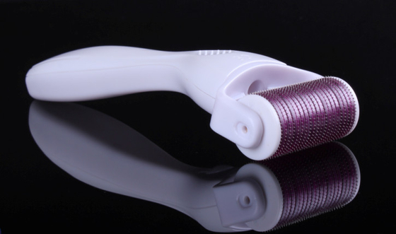 Estimule o rolo de Derma da agulha do crescimento do colagénio, redução Gm1080 das celulites