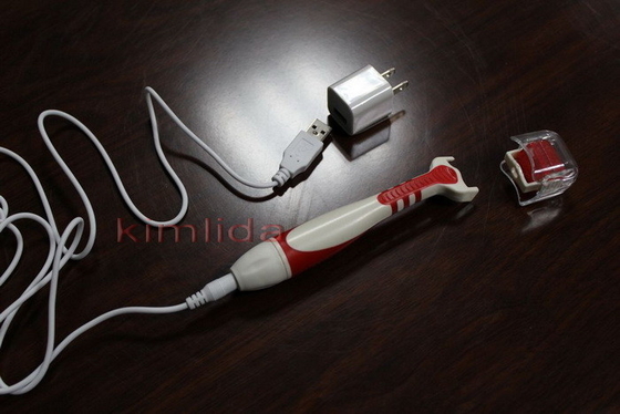 Rolo Titanium Handheld do derma do diodo emissor de luz de 540 agulhas com cabeça variável
