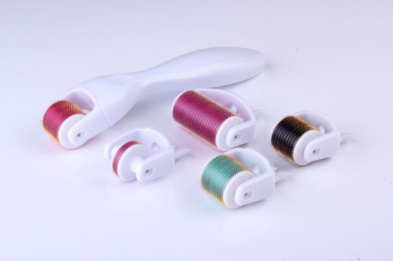 Sistema do rolamento de Derma de 540 agulhas, terapia da agulha do rolo de Derma micro com finalidade médica