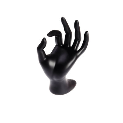 O espaço livre/a arte prego do rosa/preto utiliza ferramentas a mão da APROVAÇÃO do suporte do suporte de exposição do anel do bracelete do formulário da mão
