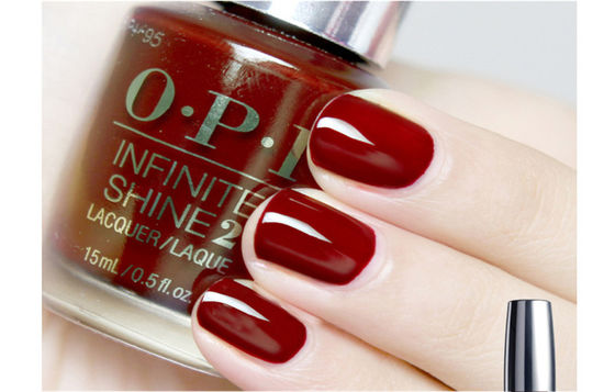 O líquido das senhoras do tipo de OPI personalizou cores longas do verniz para as unhas 15ml últimas